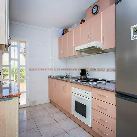 Ch Ronda Dona Pepa Holiday home