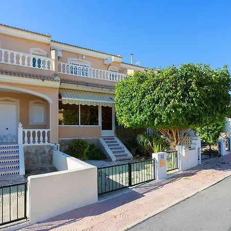 Holiday home Ch Ronda Dona Pepa