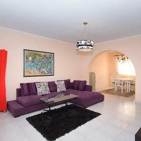 Holiday home Ch Ronda Dona Pepa *