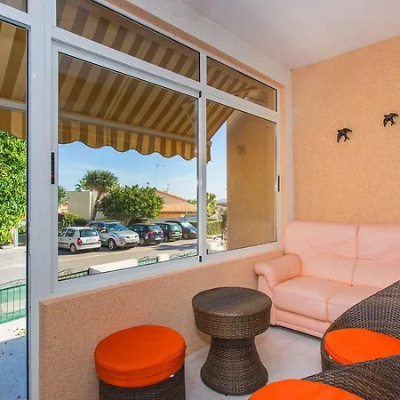 Ch Ronda Dona Pepa Holiday home