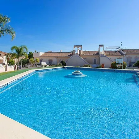 Holiday home Ch Ronda Dona Pepa *